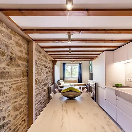 High-End Apartment Overlooking The Quays Ail Lyon Exterior photo